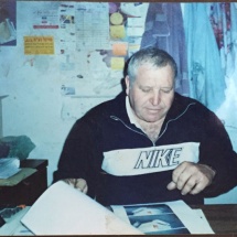 מוסך מורשה אור הבזק, יחזקאל בעל המוסך